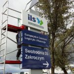 Montaż z rusztowania - prace na wysokości